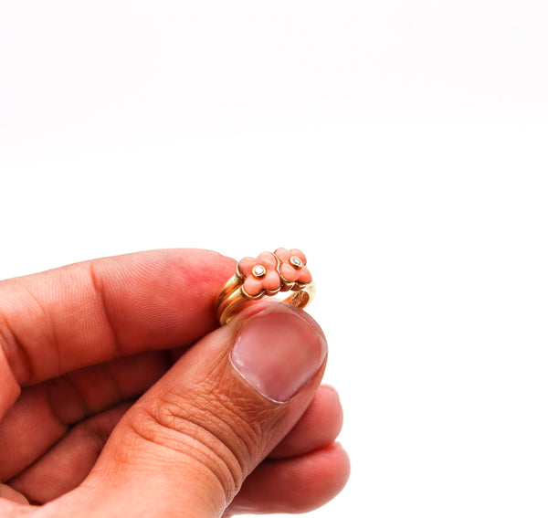 -Van Cleef & Arpels 1970 Coral Flower Rings In 18Kt Yellow Gold With Diamonds