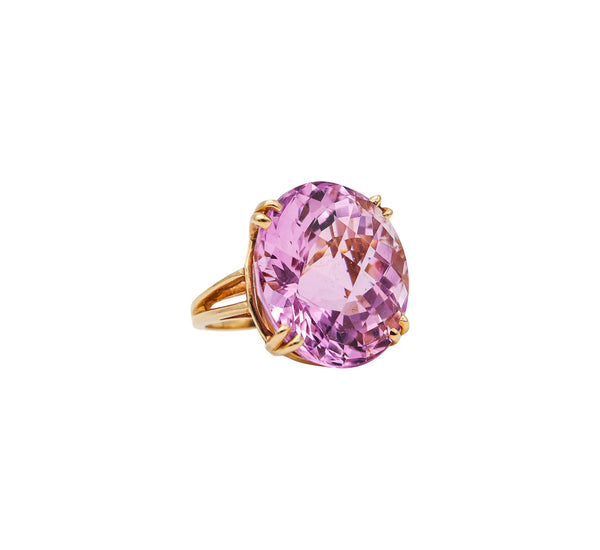 -Italian Modernist Cocktail Ring In Solid 14Kt Yellow Gold With 52.08 Cts Kunzite