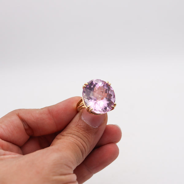-Italian Modernist Cocktail Ring In Solid 14Kt Yellow Gold With 52.08 Cts Kunzite