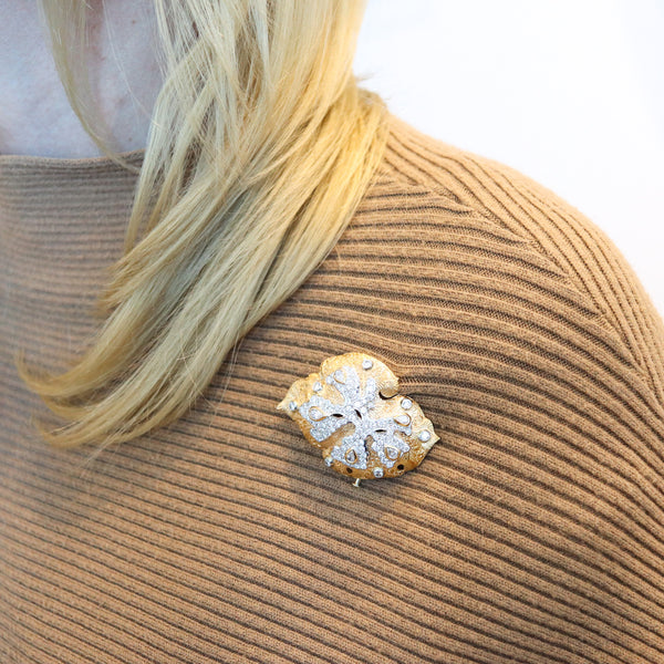-Cazzaniga Roma 1970 Abstract Leaf Brooch In 18Kt Gold With 6.25 Ctw In Diamonds