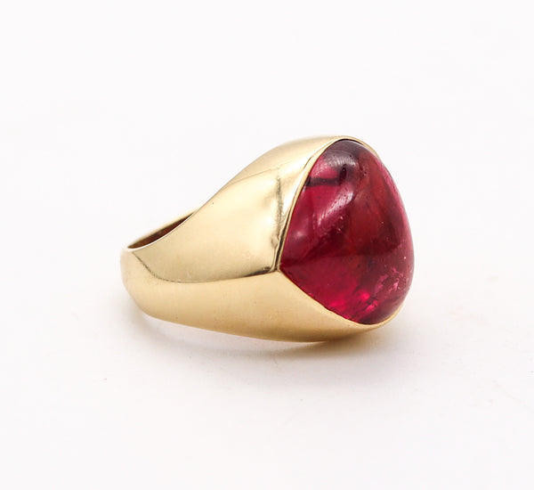 HEART SHAPED 1970 Cocktail Ring In 18Kt Yellow Gold With 9.56 Cts Rubellite