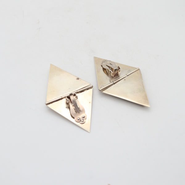 TAXCO 1970 Mexican Geometric Modernist Earrings In .925 Sterling With Onyx
