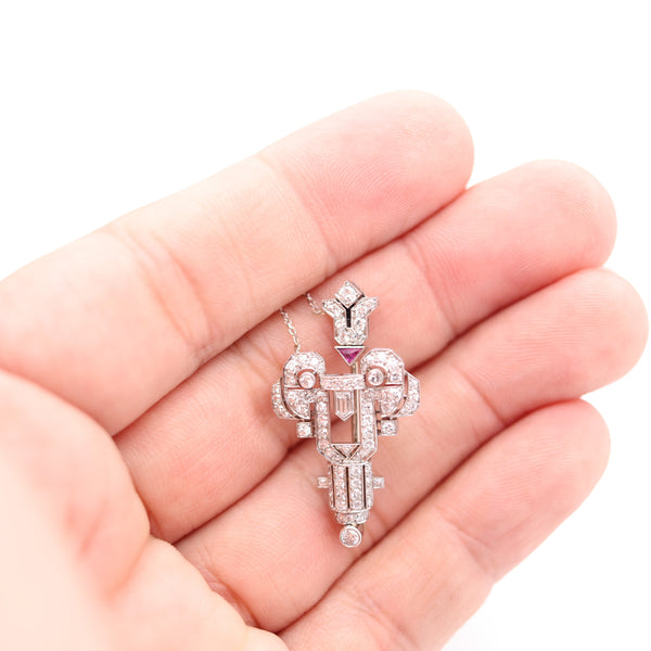 FRENCH 1925 Art-Deco Foldable Jabot In Platinum With VS Diamonds & Ruby