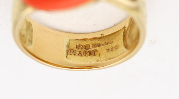PIAGET Paris 1970 Modernist Belt-Shaped Ring In 18Kt Yellow Gold With Coral