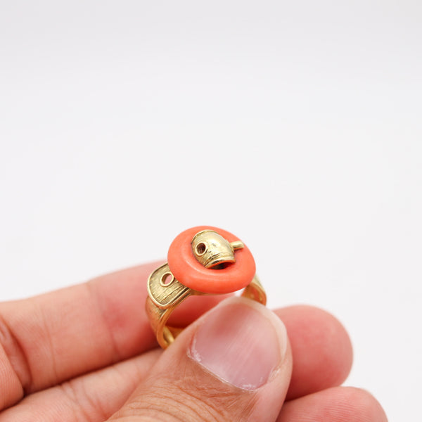 PIAGET Paris 1970 Modernist Belt-Shaped Ring In 18Kt Yellow Gold With Coral