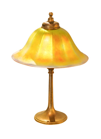 STEUBEN 1915 Antique Arts & Crafts Roycroft Table Lamp With Gold Aurene Art Glass Shade