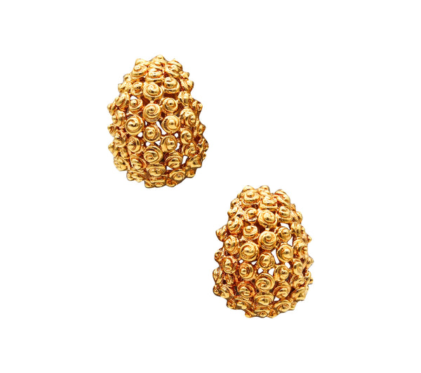 TIFFANY & CO. 1970 Modernist Clips-On Earrings In Solid Textured 18Kt Yellow Gold