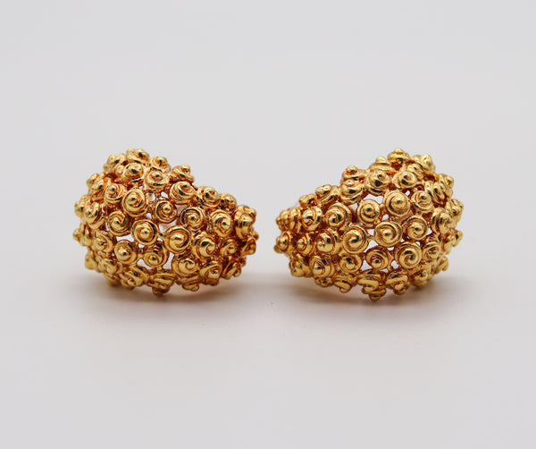 TIFFANY & CO. 1970 Modernist Clips-On Earrings In Solid Textured 18Kt Yellow Gold