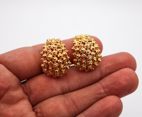 TIFFANY & CO. 1970 Modernist Clips-On Earrings In Solid Textured 18Kt Yellow Gold