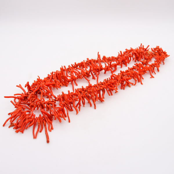 -Italian 1960 Double Strand Roots Coral Necklace Mount In Yellow Gold