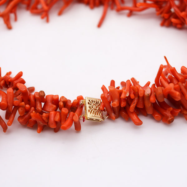 -Italian 1960 Double Strand Roots Coral Necklace Mount In Yellow Gold