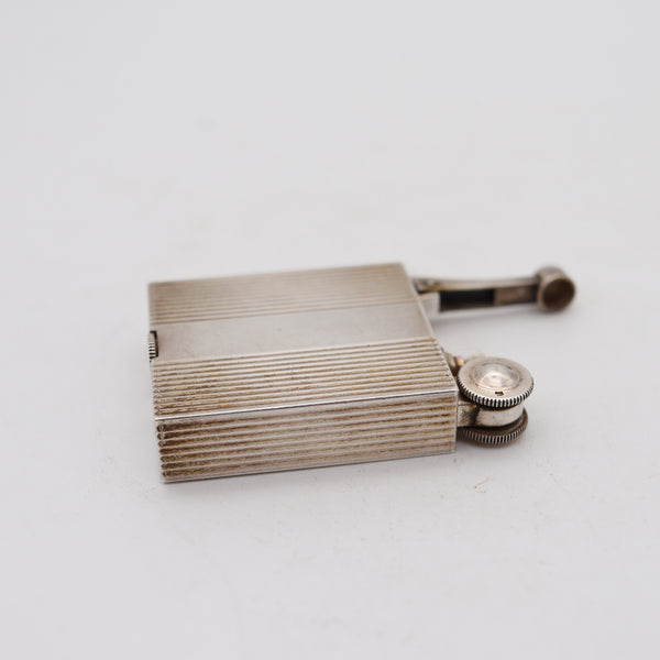 STRAUSS-ALLARD ET MEYER 1928 Art-Deco Petrol Lighter In .900 Sterling Silver