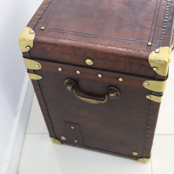 ENGLAND 1900 Victorian Pair Of Army Officer Travel Chests In Leather And Bronze