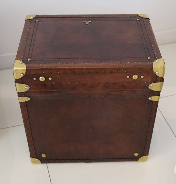 ENGLAND 1900 Victorian Pair Of Army Officer Travel Chests In Leather And Bronze