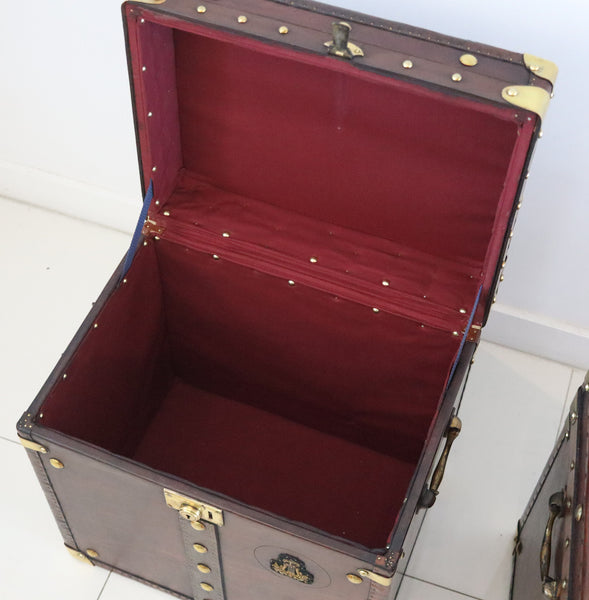 ENGLAND 1900 Victorian Pair Of Army Officer Travel Chests In Leather And Bronze