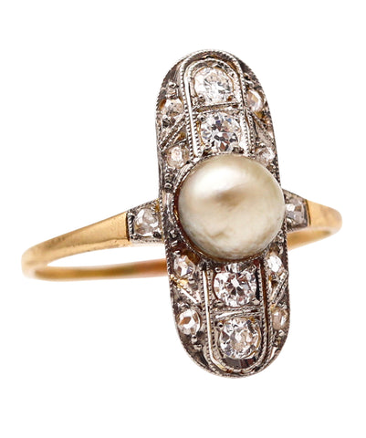 ART DECO 1920 Ring With Natural Pearl  In 18Kt Yellow Gold And Rose Cut Diamonds
