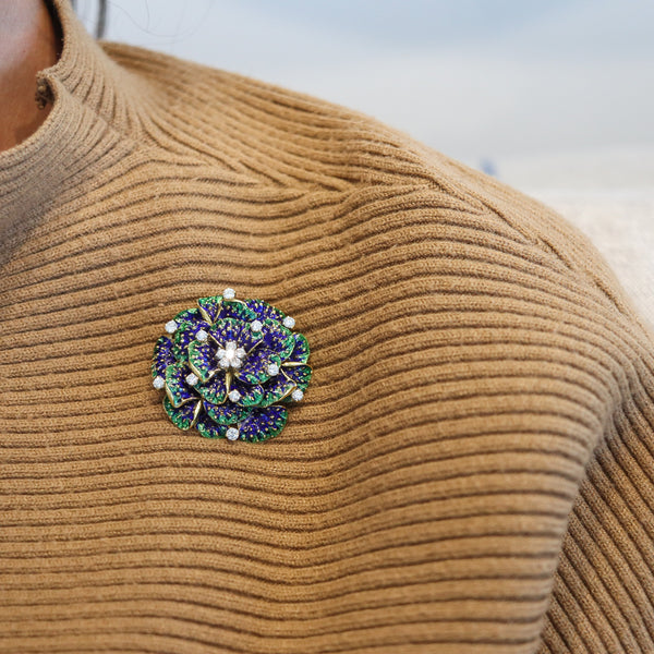 PETER LINDEMAN 1970 New York Enameled Brooch In 18kt Yellow Gold With Diamonds