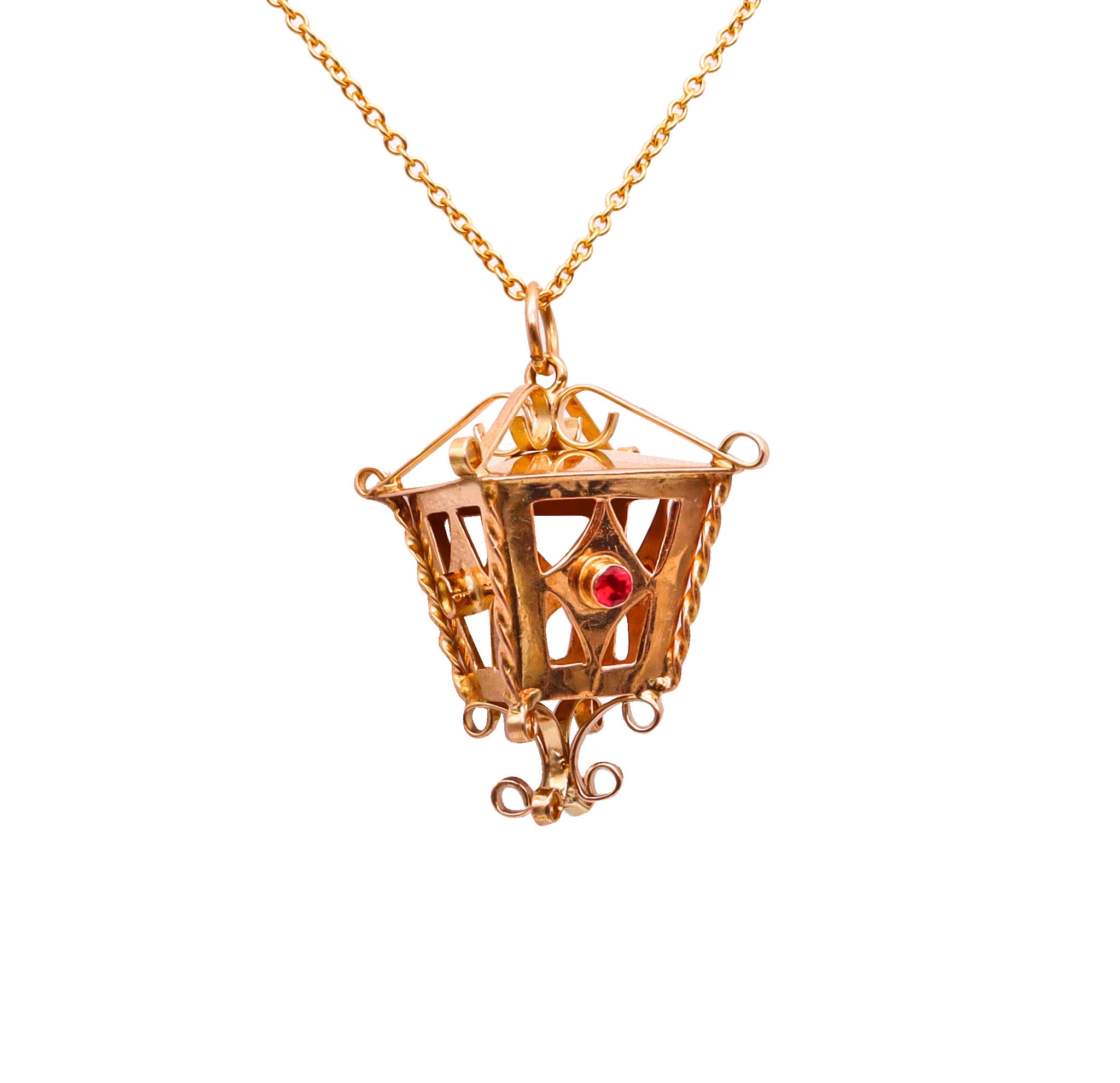 -Italian 1950 Lamp Charm For Bracelet In 14Kt Yellow Gold With Red Garnets