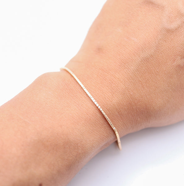 CRIERI Italian Modernist Bracelet In 18Kt Yellow Gold With 10 VVS Diamonds