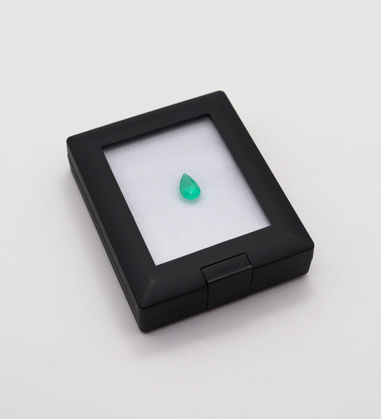 CERTIFIED Emerald Pear Shaped Vivid Green 1.91 Carats AGL-1127036
