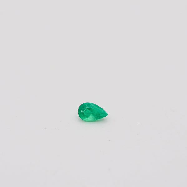 CERTIFIED Emerald Pear Shaped Vivid Green 1.91 Carats AGL-1127036