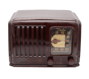 -Delco Art Deco 1941 Vintage Bakelite R 1171 Tube Radio In Perfect Condition