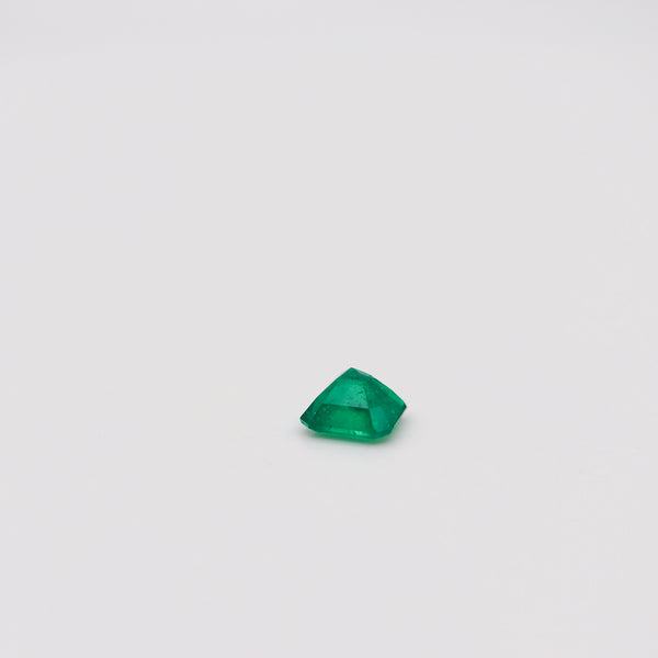 GIA CERTIFIED Colombian Emerald Square Shape Vivid Green 2.45 Carats GIA-2211570712