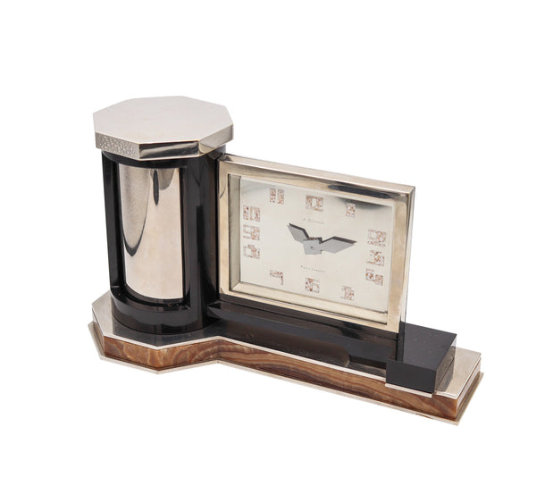 CHAUMET Paris 1925 Art Deco Desk Clock In Plated Silver With Agate & Black Onyx