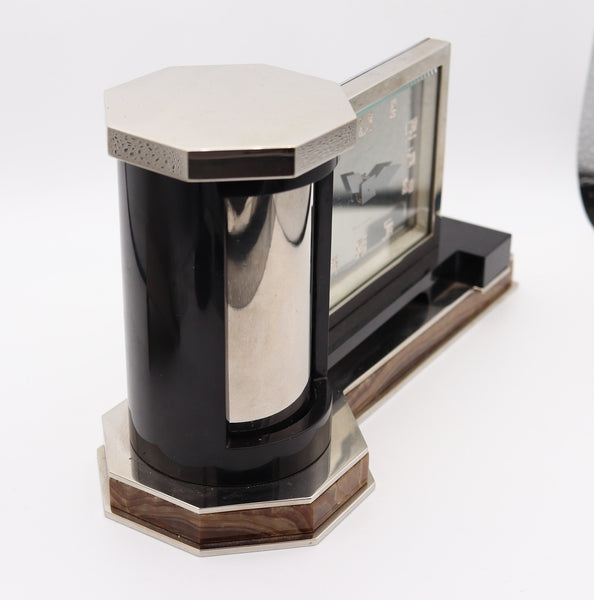 CHAUMET Paris 1925 Art Deco Desk Clock In Plated Silver With Agate & Black Onyx