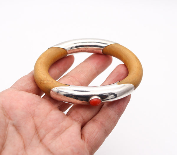 TIFFANY & CO. 1976 Elsa Peretti Rare Rattan Bangle Bracelet In .925 Sterling With Coral