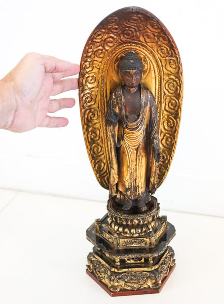 JAPAN Edo Period 1750 Amida Nyorai Buddha Sculpture In Gilt Carved Wood