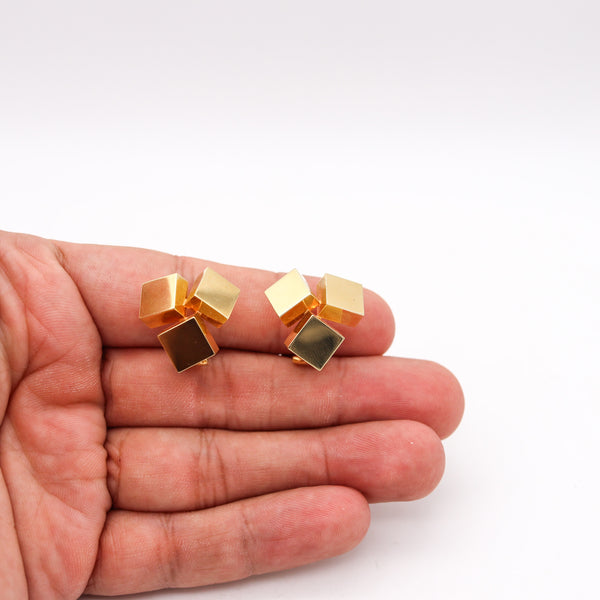 -Antonio Cavelti 1970 For Maison Birks Geometric Sculptural Earrings In 18Kt Yellow Gold