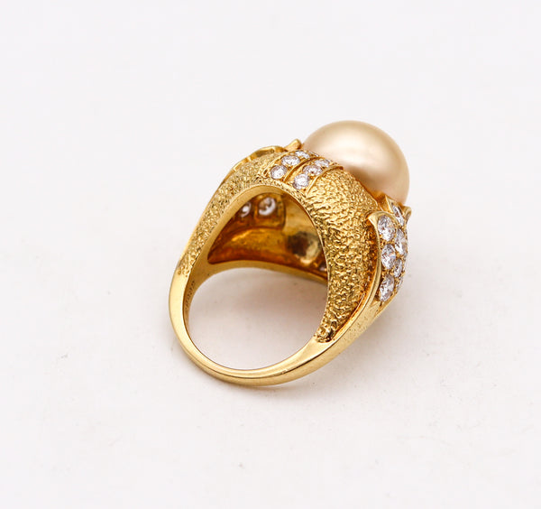 -Van Cleef Arpels Golden Pearl Cocktail Ring In 18Kt Gold With 3.46 Ctw In Diamonds