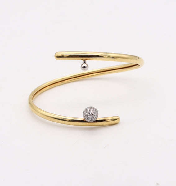 TIFFANY & CO. Bypass Bracelet In 18Kt Yellow Gold Platinum And VS Diamonds
