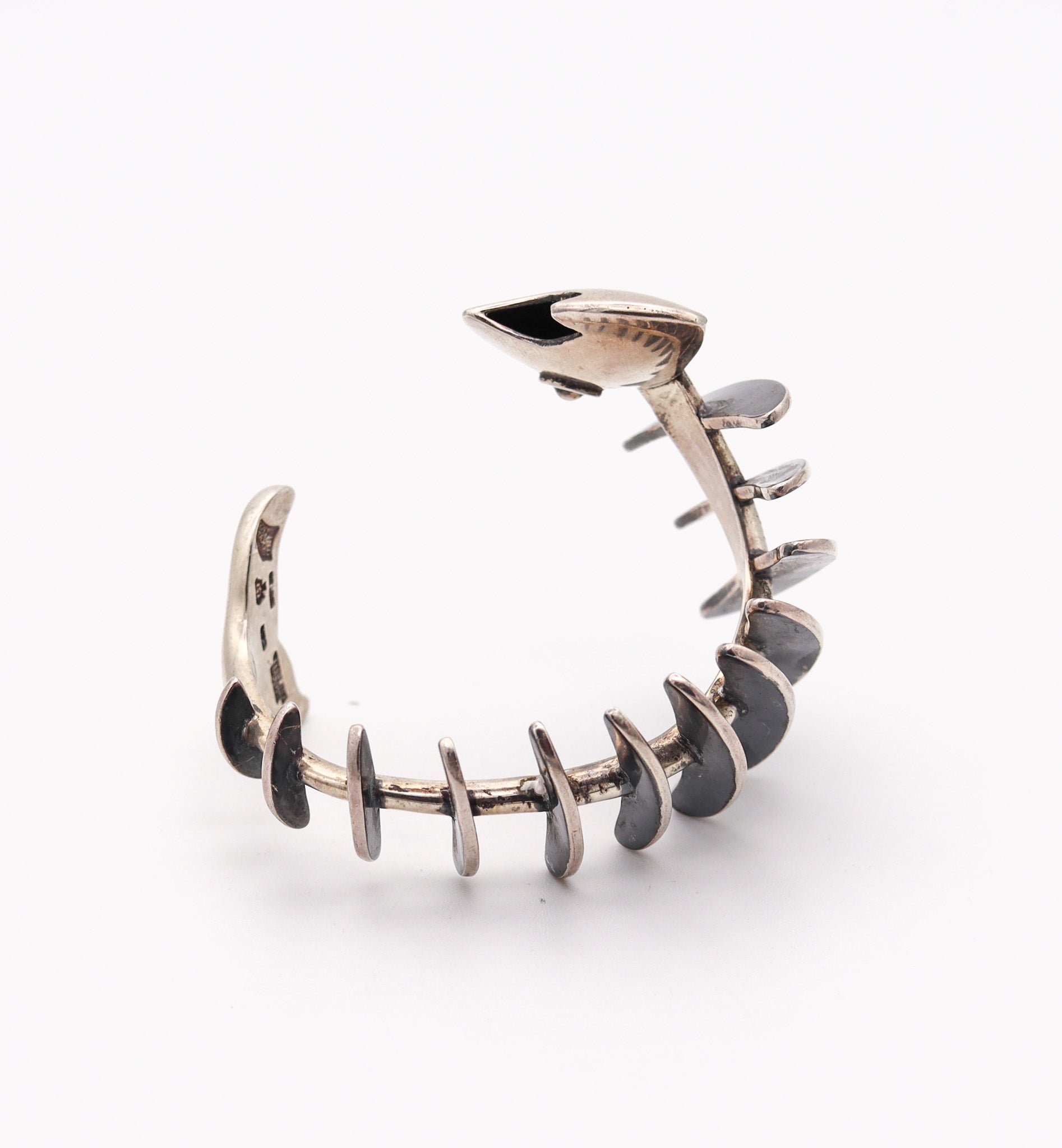 ANTONIO PINEDA 1953 Taxco Sculptural Fish Cuff In Solid .970