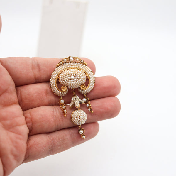 -Portuguese Iberian 1850 Filigree Brooch In 21Kt Yellow Gold With Seed Pearls
