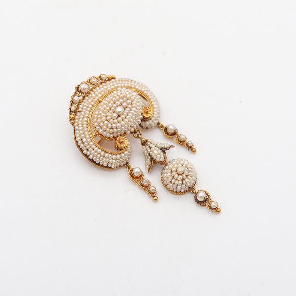 -Portuguese Iberian 1850 Filigree Brooch In 21Kt Yellow Gold With Seed Pearls