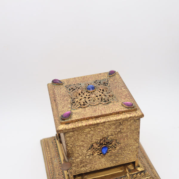 RONSON 1925 Art & Craft Mechanical Desk Cigarettes Dispenser In Filigree Gilt Bronze