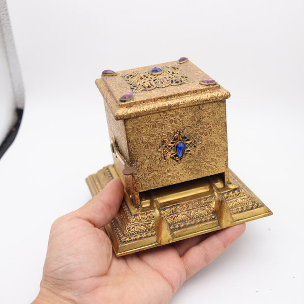 RONSON 1925 Art & Craft Mechanical Desk Cigarettes Dispenser In Filigree Gilt Bronze