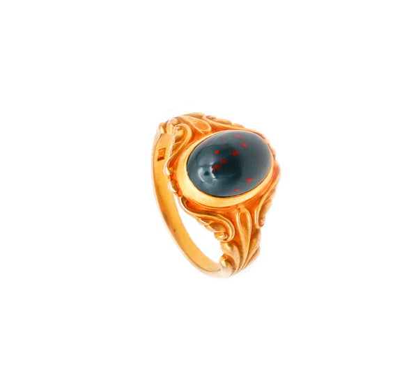-Austrian 1890 Art Nouveau Ring In 18Kt Yellow Gold With Oval Bloodstone