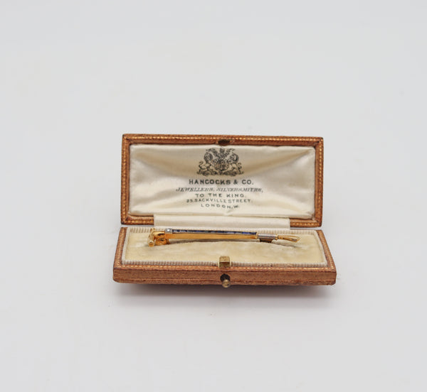 HANCOCKS & CO. 1900 Edwardian Horse-Swap In 18Kt Gold With Blue Sapphires