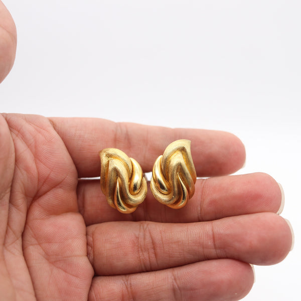 -Henry Dunay New York Clips-On Earrings In Textured Solid 18Kt Yellow Gold