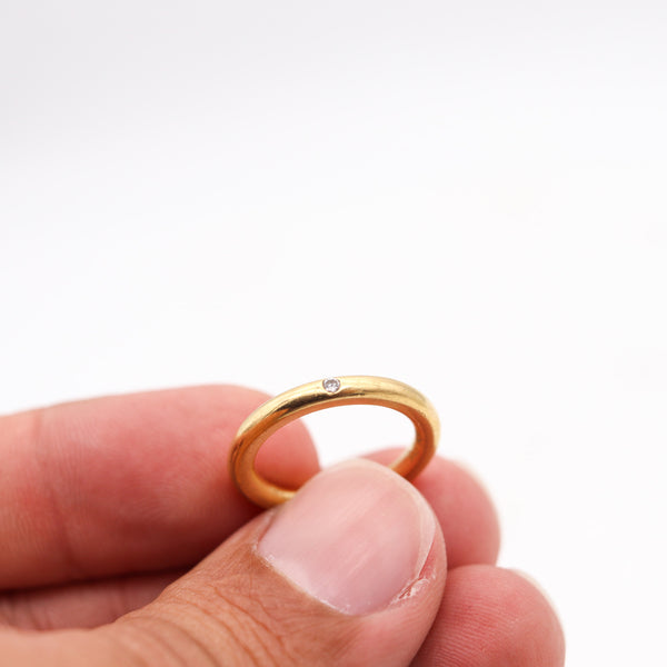 REINSTEIN ROSS Stackable Ring Band In 20Kt Yellow Gold With VS Diamond