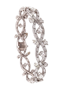 ART DECO 1930 Magnificent Bracelet In Platinum With 18.19 Ctw In VS Diamonds