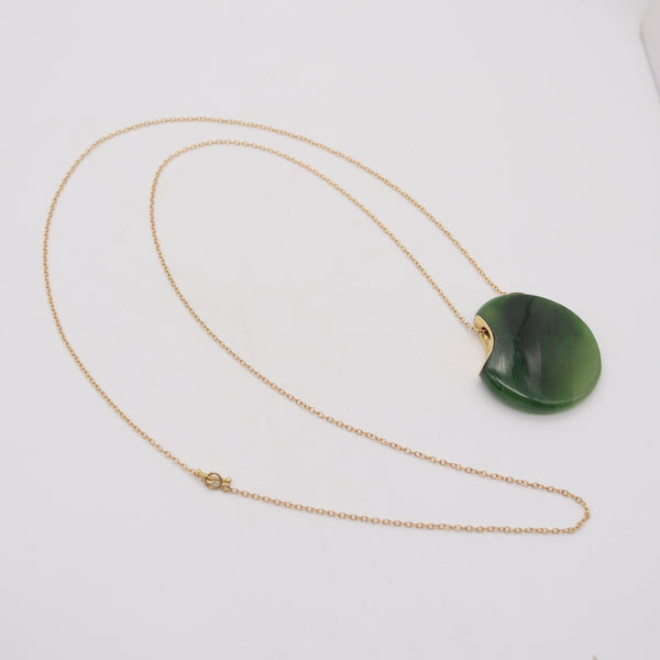 TIFFANY & CO 1979 Elsa Peretti Touchstone Carved Nephrite Necklace in 18Kt Gold