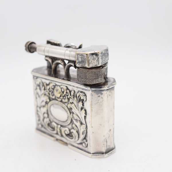 CONQUISTADOR 1930 Spanish Art-Deco Lift Arm Desk Petrol Lighter In Silver