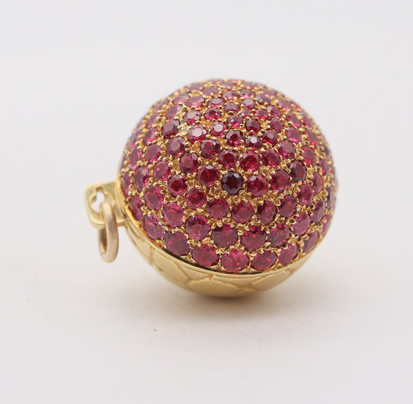 GUCCI 1970 Milano Secret Box Ball Pendant In 18Kt Gold With 8.35 Ctw Rubies