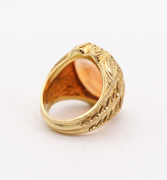 INTAGLIO 1920 Art-Deco Signet Ring In Solid 18Kt Yellow Gold With Carved Agate