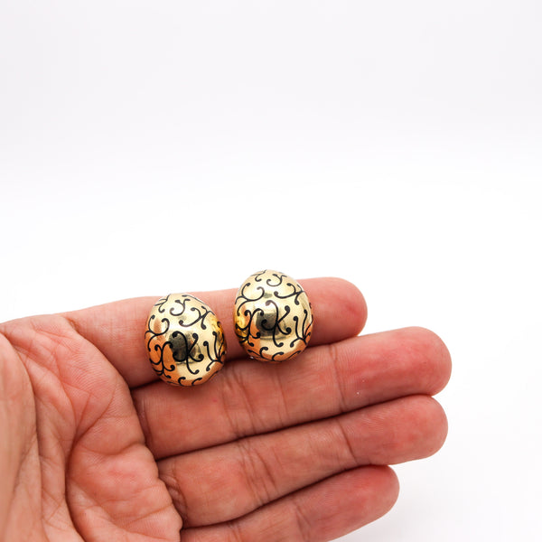 ELIZABETH GAGE England Enameled Bombe Clips-On Bombe Earrings In 18Kt Gold