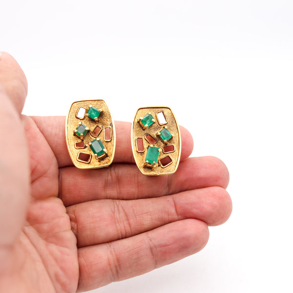 -Bruno Guidi 1970 Retro Modernist Earrings In 18Kt Gold With 4.45 Ctw In Emeralds